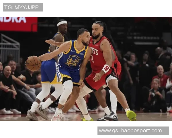 火箭队为狄龙献上感人致敬视频他双手合十向全场观众表达感谢