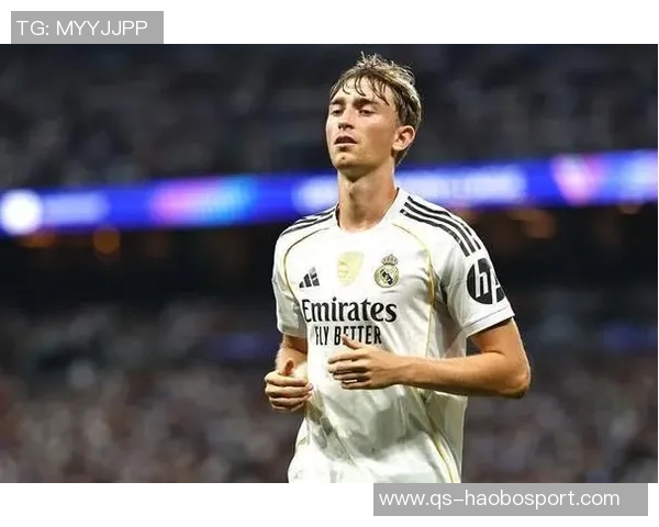 赫伊森因左大腿肌肉超负荷缺席比赛引发关注 赫伊森因左大腿肌肉超负荷缺席比赛引发关注