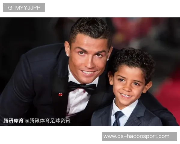 C罗父子同场竞技双双进球迷你罗为U16建功父亲再创辉煌 C罗父子同场竞技双双进球迷你罗为U16建功父亲再创辉煌