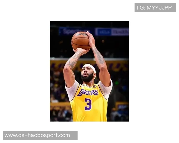 浓眉上半场表现亮眼13投5中贡献13分10篮板2助攻1盖帽助球队领先 浓眉上半场表现亮眼13投5中贡献13分10篮板2助攻1盖帽助球队领先